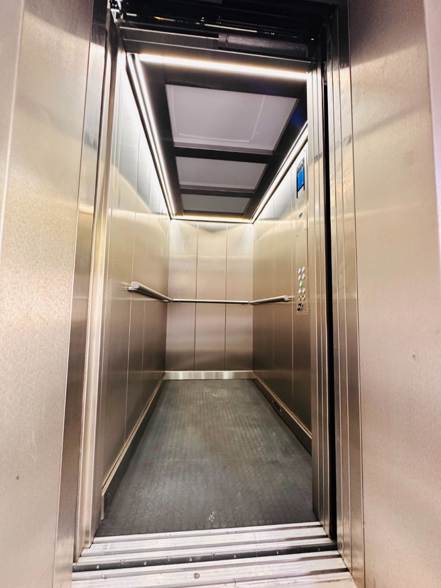 1 Bedroom Property for Sale in Table View Western Cape